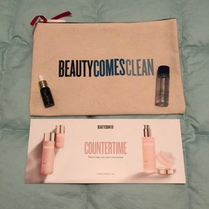 Beautycounter “try me” pouch